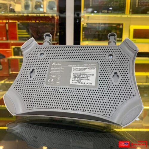 ảnh chụp mặt dưới Bộ phát wifi TP-Link TL-WR840N Wireless N300Mbps