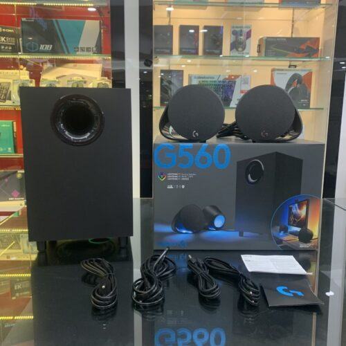 Ảnh chụp đầy đủ phụ kiện của Loa Logitech G560 LIGHTSYNC RGB Gaming