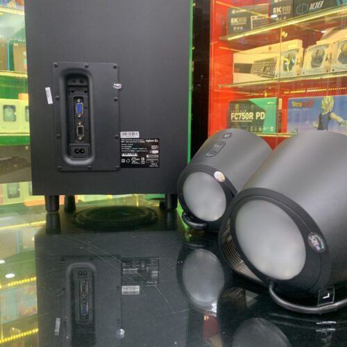 đèn led của Loa Logitech G560 LIGHTSYNC RGB Gaming