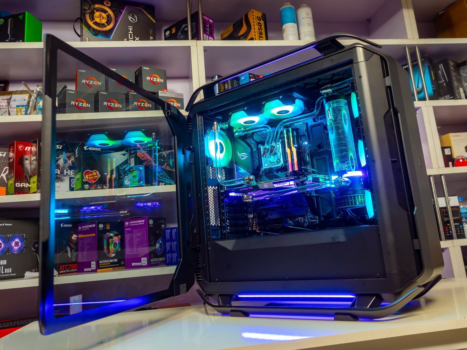 Case Cooler Master Cosmos C700P Black Edition (Mid Tower/Màu Đen) giới thiệu