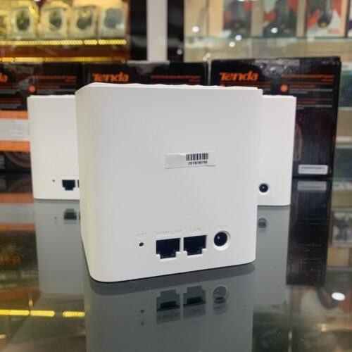 ảnh chụp cổng kết nối trên Bộ mesh wifi Tenda NOVA MW3 3 Pack chuẩn AC1200Mbps