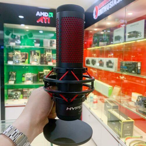 ảnh chụp trên tay Microphone Kingston HyperX Quadcast Gaming Black Red