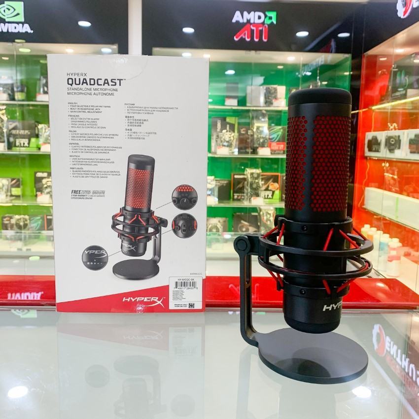 ảnh chụp Microphone Kingston HyperX Quadcast Gaming Black Red cùng hộp sản phẩm