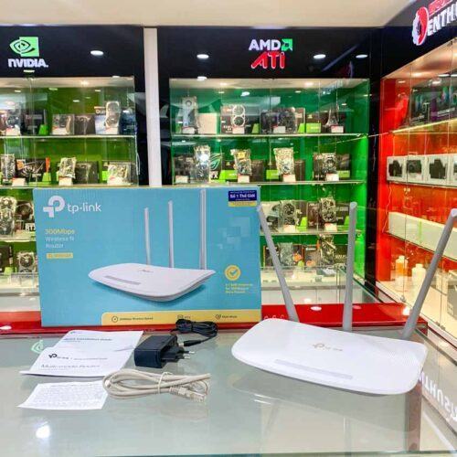 ảnh chụp Bộ phát wifi TP-Link TL-WR845N Wireless N300Mbps cùng phụ kiện đi kèm