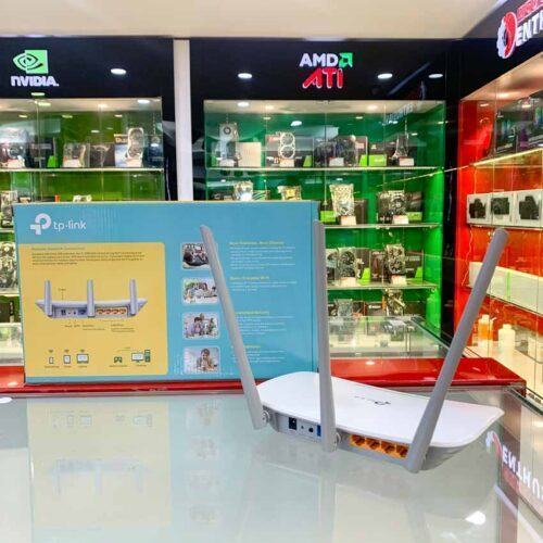 ảnh chụp mặt sau Bộ phát wifi TP-Link TL-WR845N Wireless N300Mbps cùng vỏ hộp sản phẩm