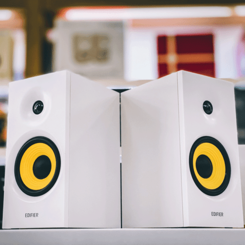 Edifier R1080BT 2.0 White1