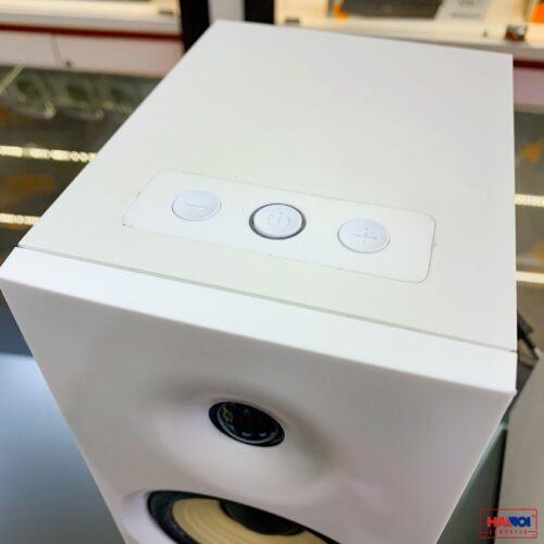 ảnh chụp nút điều khiển của Loa Bluetooth Edifier R1080BT 2.0 White