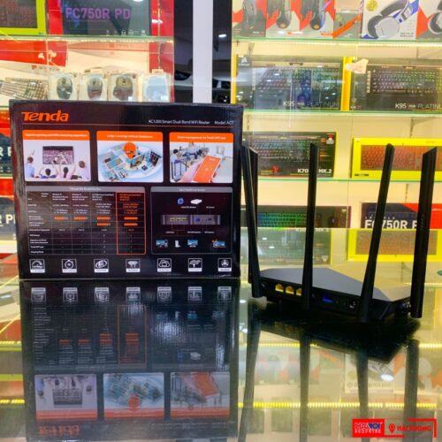 ảnh chụp phía sau Bộ phát wifi Tenda AC7 cùng hộp sản phẩm