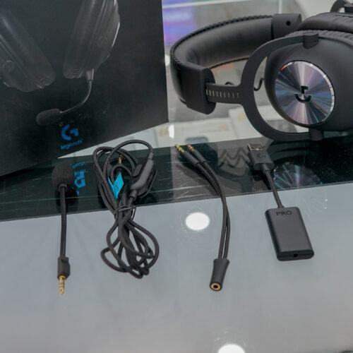 Phụ kiện đi kèm