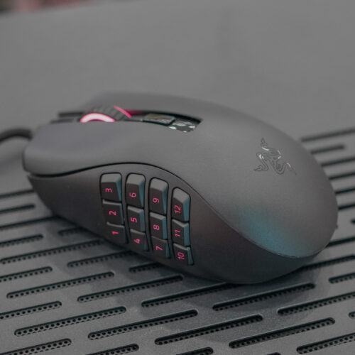 Chuột chơi game Razer Naga X (USB/RGB/Đen) (RZ01-03590100-R3M1)