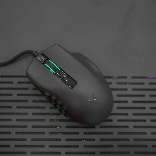 Chuột chơi game Razer Naga X (USB/RGB/Đen) (RZ01-03590100-R3M1)