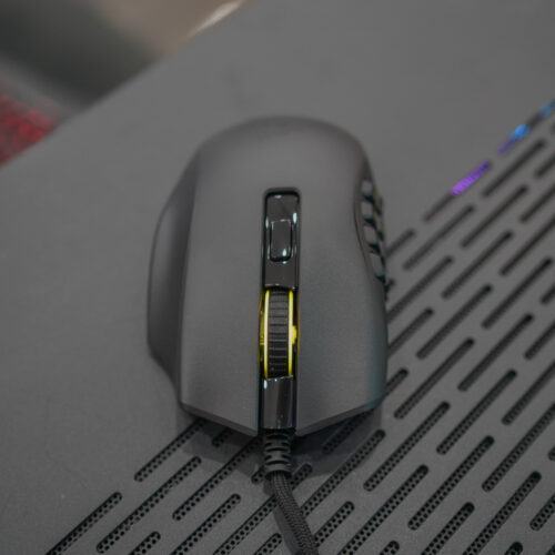 Chuột chơi game Razer Naga X (USB/RGB/Đen) (RZ01-03590100-R3M1)