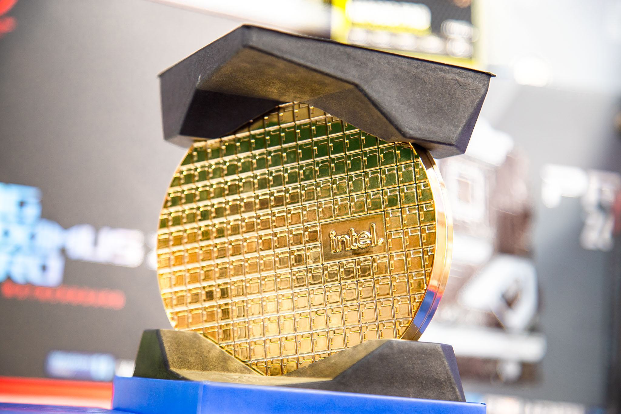 CPU Intel Core i9-12900K (3.9GHz turbo up to 5.2Ghz, 16 nhân 24 luồng, 30MB Cache, 125W) - Socket Intel LGA 1700/Alder Lake)