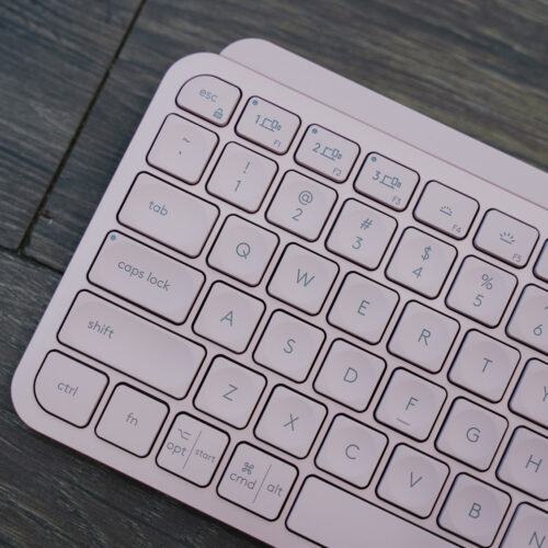 Bàn phím không dây Logitech MX Keys Mini Hồng (USBC/Bluetooth)