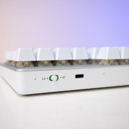 Bàn phím không dây Razer Pro Type Ultra Wireless Productivity (RZ03-04110100-R3M1)