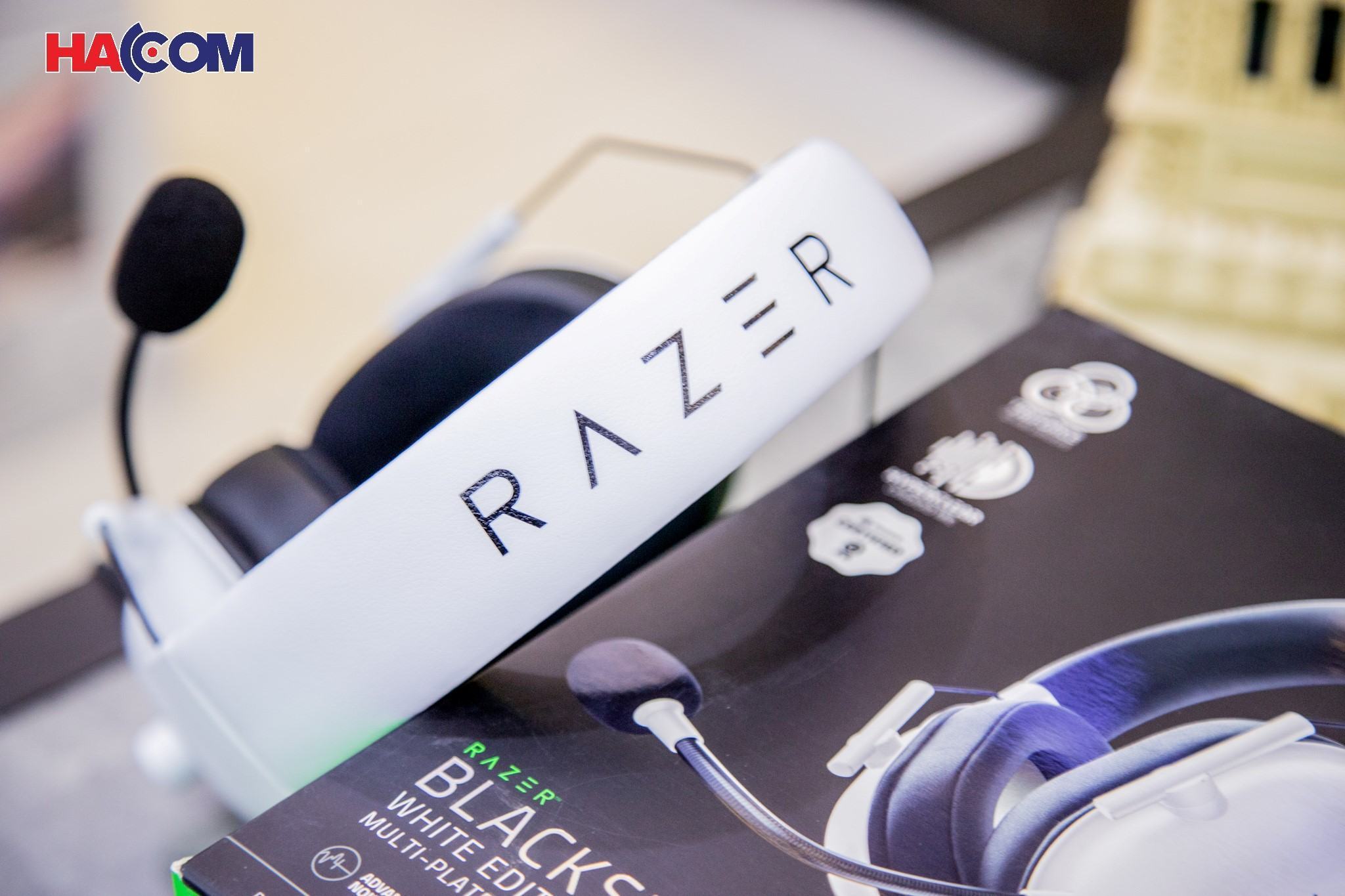 Tai nghe Razer BlackShark V2 X-Wired Gaming Headset-Trắng_RZ04-03240700-R3M1