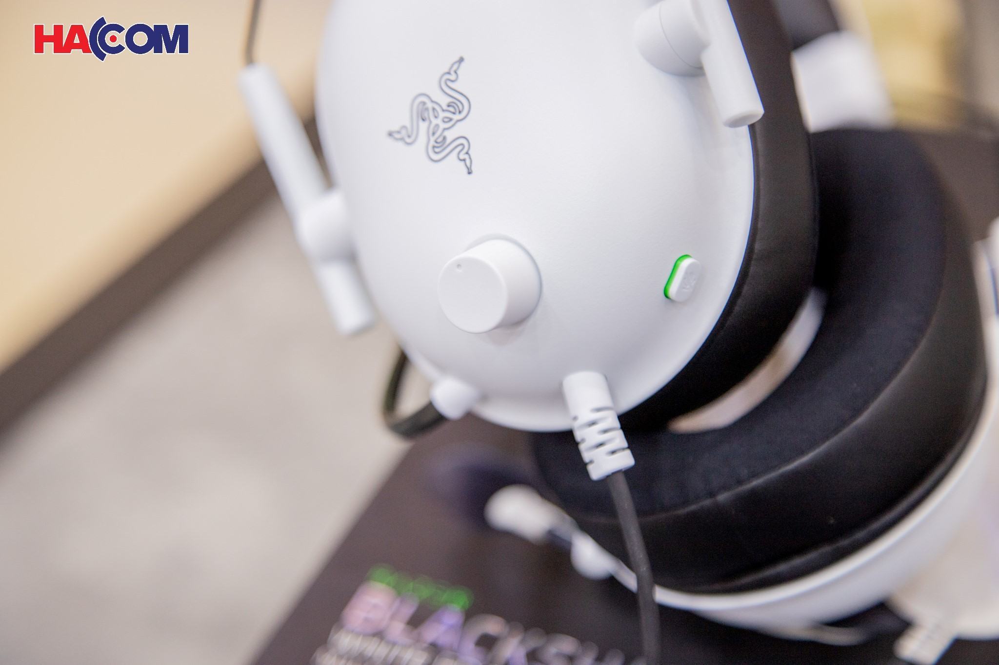 Tai nghe Razer BlackShark V2 X-Wired Gaming Headset-Trắng_RZ04-03240700-R3M1