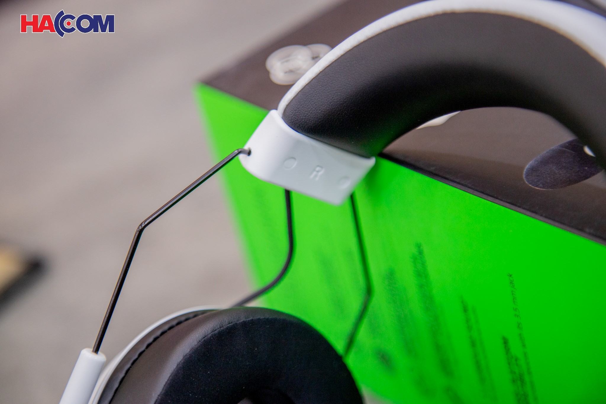 Tai nghe Razer BlackShark V2 X-Wired Gaming Headset-Trắng_RZ04-03240700-R3M1