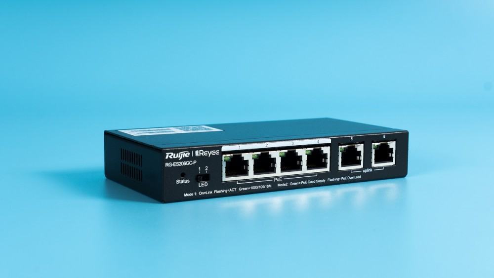Switch RUIJIE RG-ES206GC-P (Layer 2 Smart Managed PoE)