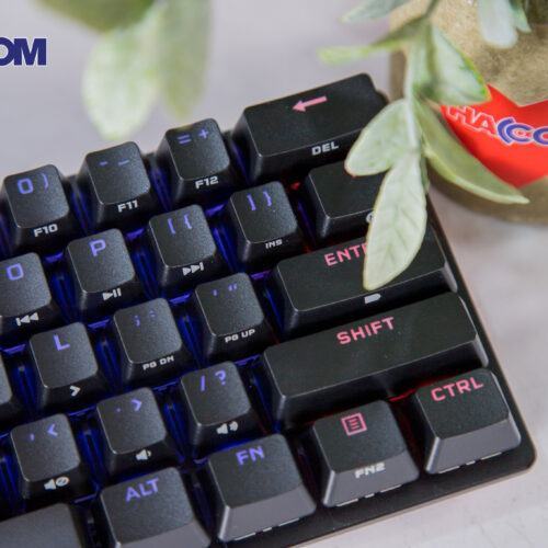 Bàn phím game không dây Corsair K70 Pro Mini đen Speed sw (CH-9189014-NA)