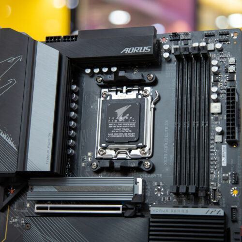 Mainboard Gigabyte X670 AORUS ELITE AX