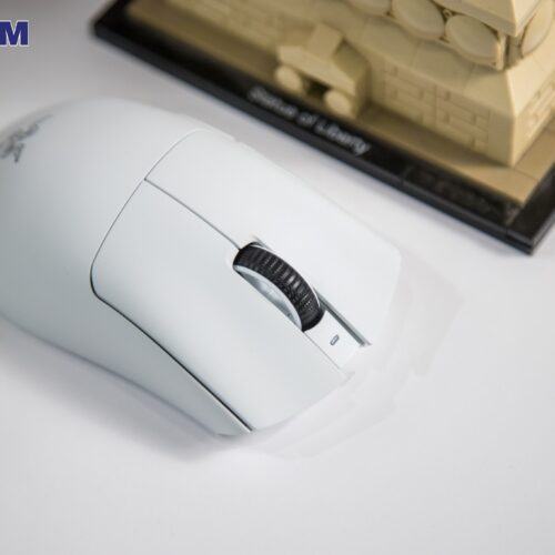 Razer DeathAdder V3 Pro-Ergonomic White
