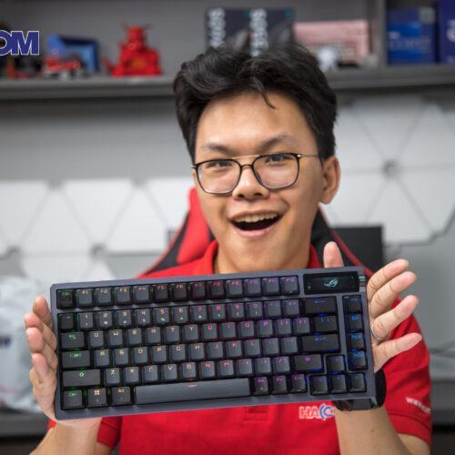 Bàn phím Gaming không dây ASUS ROG AZOTH NX Đen Red Switch (Wireless/Bluetooth/USB/OLED-SCR) 90MP0316-BKUA01