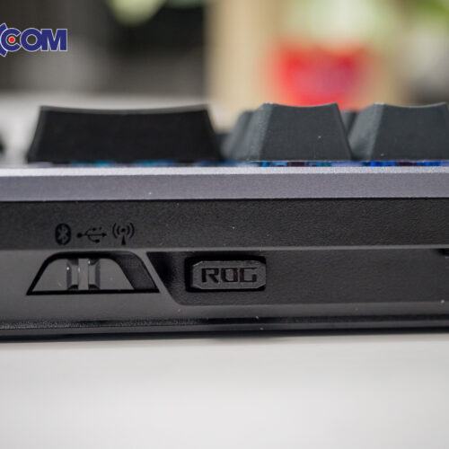 Bàn phím Gaming không dây ASUS ROG AZOTH NX Đen Red Switch (Wireless/Bluetooth/USB/OLED-SCR) 90MP0316-BKUA01