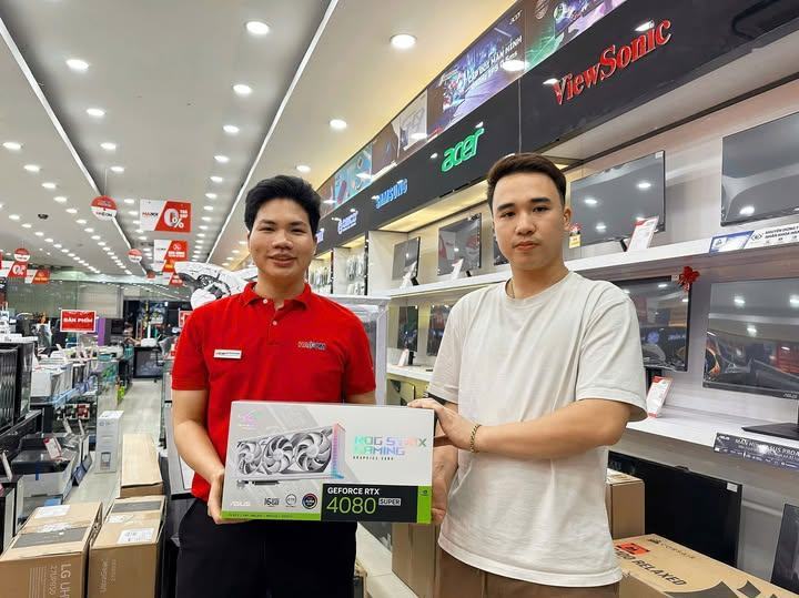 KHLMC Card màn hình Asus ROG STRIX RTX 4080 SUPER-O16G-WHITE