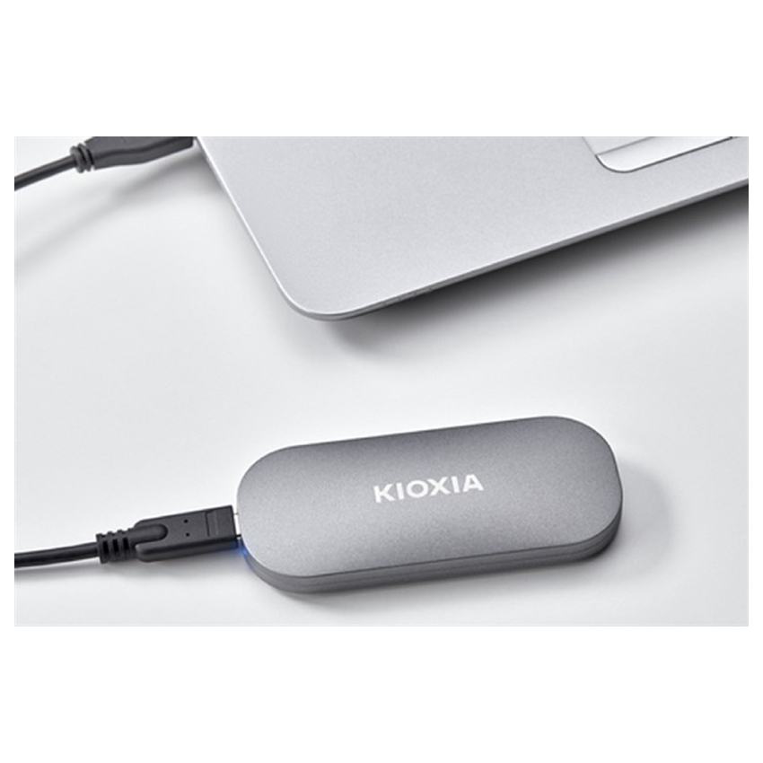 Ổ Cứng Di Động SSD 1TB KIOXIA EXCERIA PLUS PORTABLE USB 3.2 Gen 2 Đọc 1050MB/Ghi 1000MB (LXD10S001TG8)
