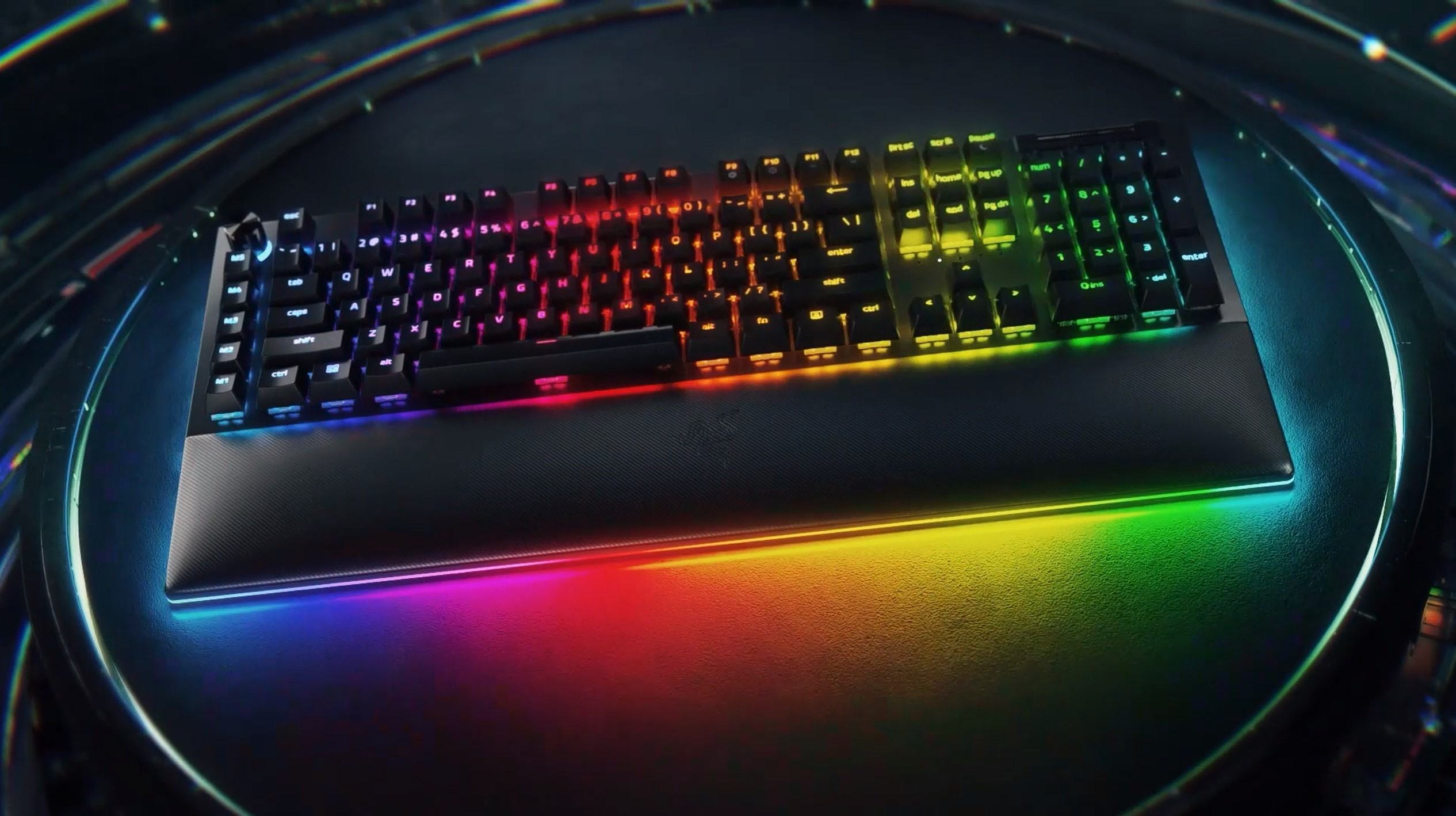 Bàn phím cơ gaming có dây Razer BlackWidow V4 Pro