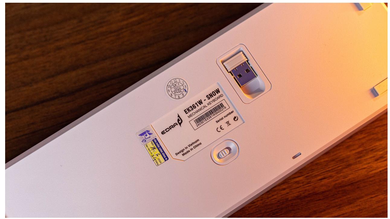 ban-phim-co-khong-day-edra-ek361w-snow-yellow-switch-gray-white2 Bàn phím cơ không dây Edra EK361W Snow Yellow Switch (Gray-White) 2