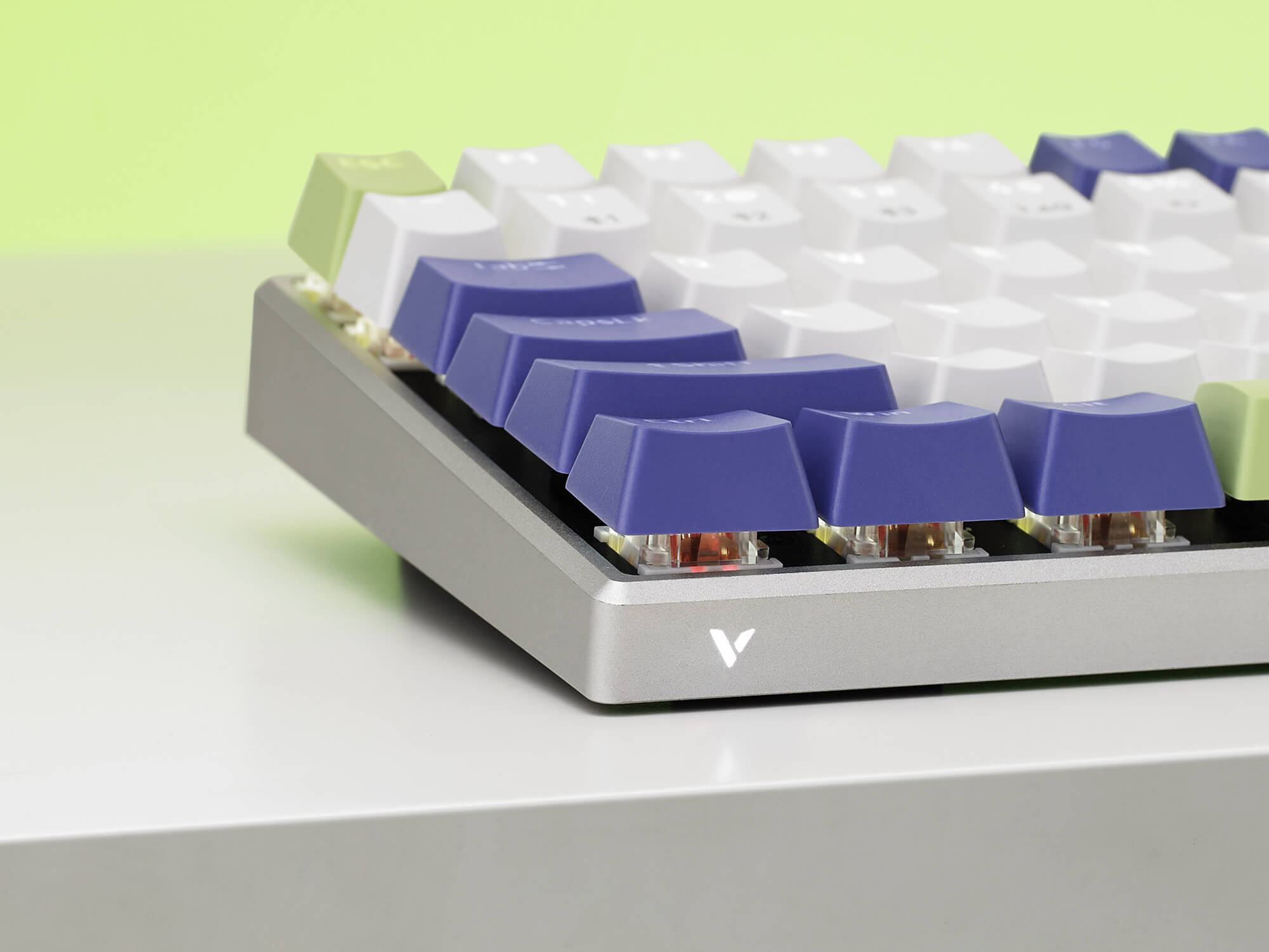 Bàn phím cơ không dây Rapoo V700-A8 Multimode White Purple 4