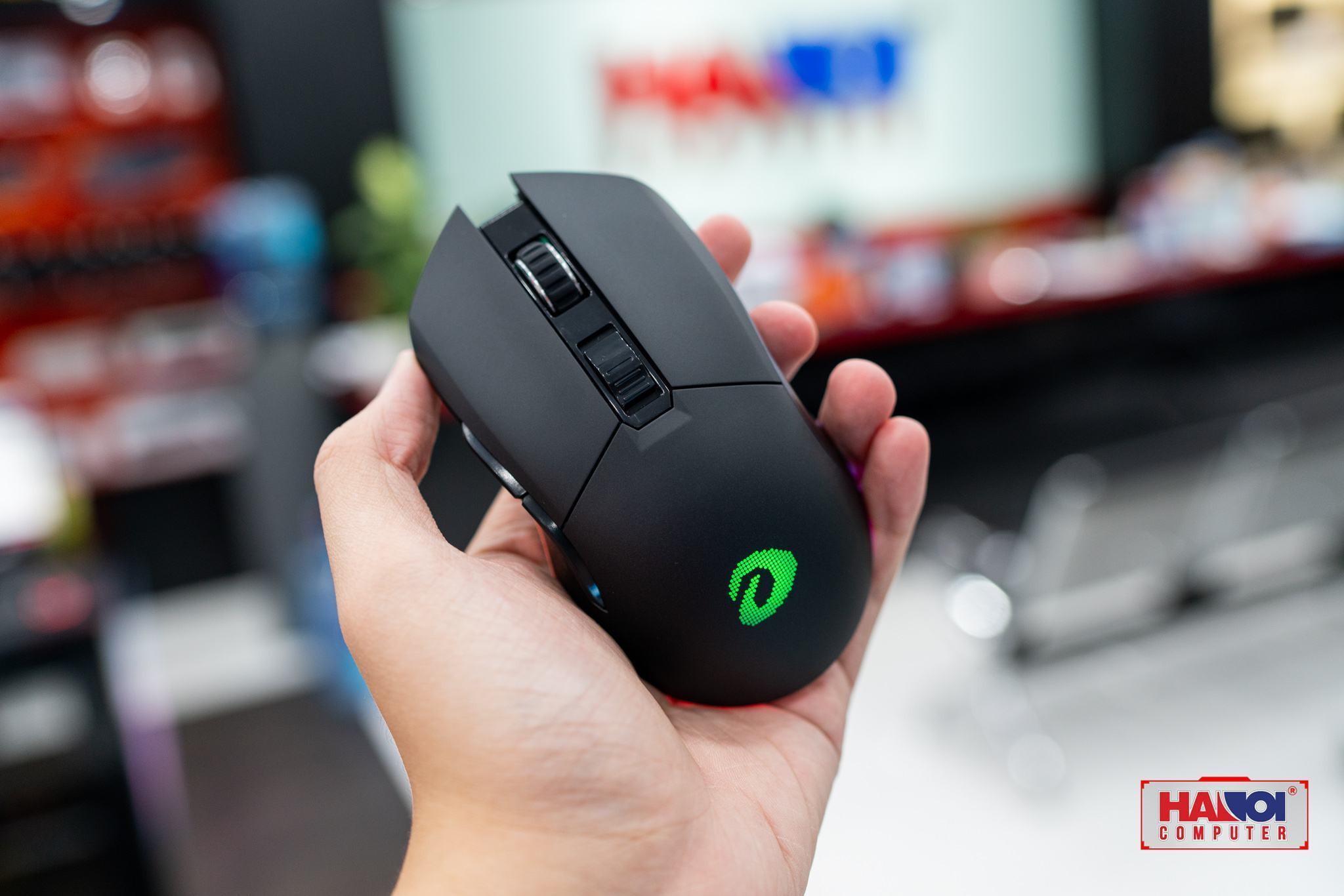 Chuột không dây Dareu EM901X đen (USB/RGB) 1