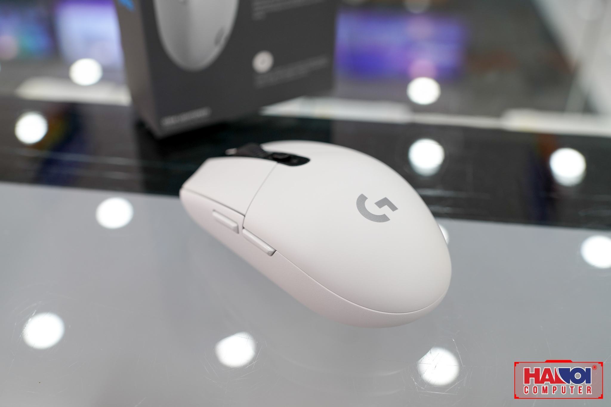 chuot-khong-day-logitech-g304-lightspeed-trang-usb8 Chuột không dây Logitech G304 Lightspeed trắng (USB) trang bị mắt cảm biến hero cao cấp