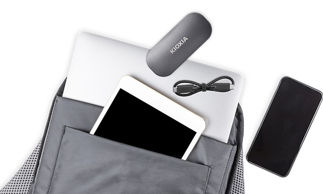 Ổ Cứng Di Động SSD 2TB KIOXIA EXCERIA PLUS PORTABLE USB 3.2 Gen 2 Đọc 1050MB/Ghi 1000MB (LXD10S002TG8)