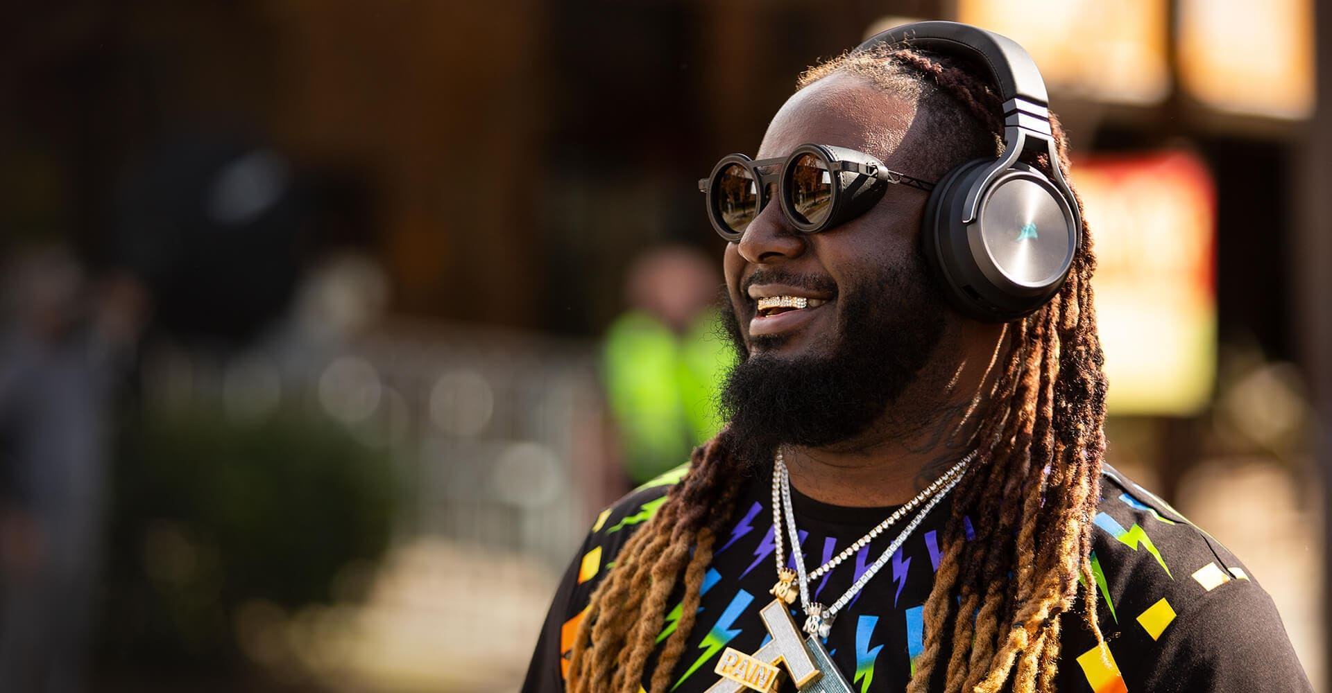 gioi-thieu-tai-nghe-khong-day-corsair-virtuoso-xt-ca-9011188-ap Giới thiệu Tai nghe không dây Corsair Virtuoso XT CA-9011188-AP