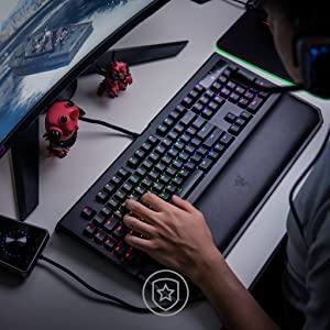 Bàn phím cơ Razer BlackWidow Tournament Edition Chroma V2 Quartz Edition 2