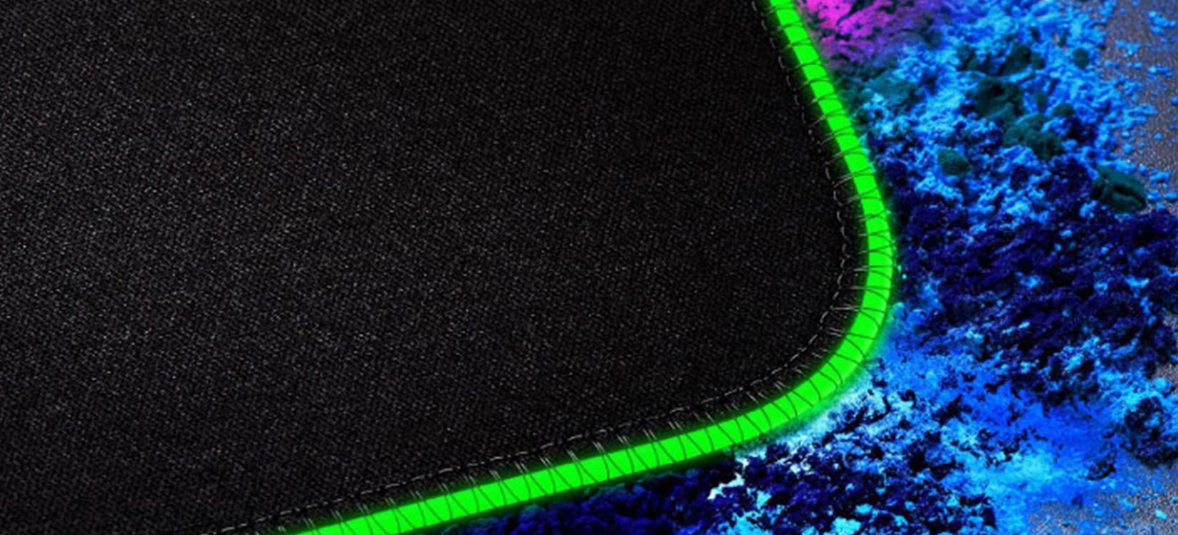 Bàn di chuột Razer Goliathus Chroma RGB (RZ02-02500100-R3M1)