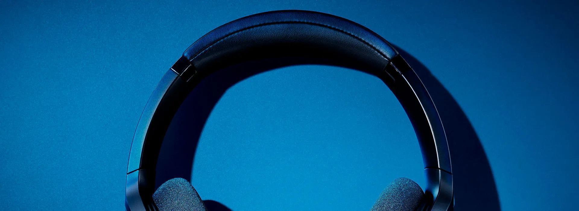 Tai nghe không dây Razer Barracuda White Wireless - RZ04-03790200-R3M1 6